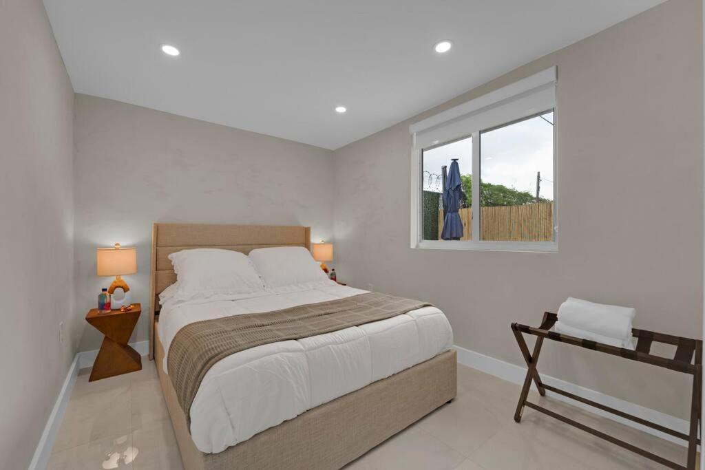 Casa Copal: Relaxing Beach House Hollywood Exterior photo